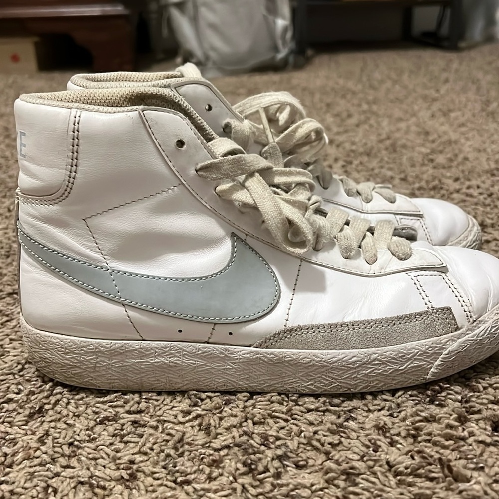 Nike Mid blazers blue size 5Y
